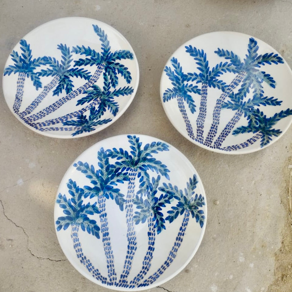 Fayoum hand painted pottery serving plate